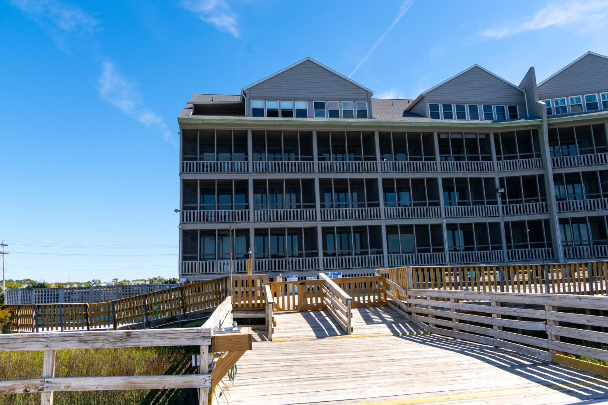 Sea Watch Inn At The Landing Garden City Bagian luar foto