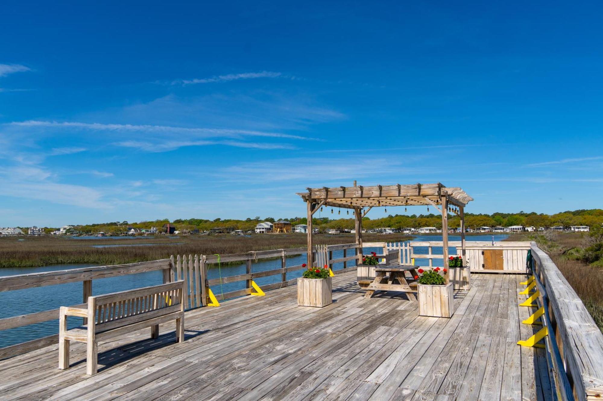 Sea Watch Inn At The Landing Garden City Bagian luar foto